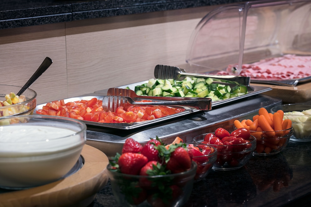 Hotel Praga 1 — Restaurant & bars in Prague, Prague