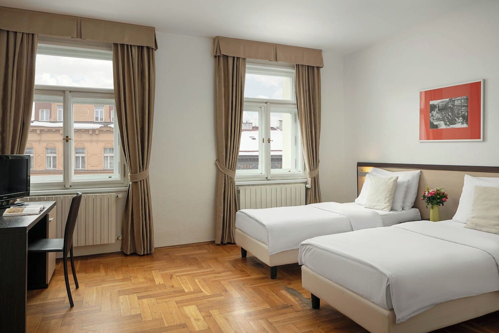 Hotel Praga 1 — Hotel rooms in Prague, Prague