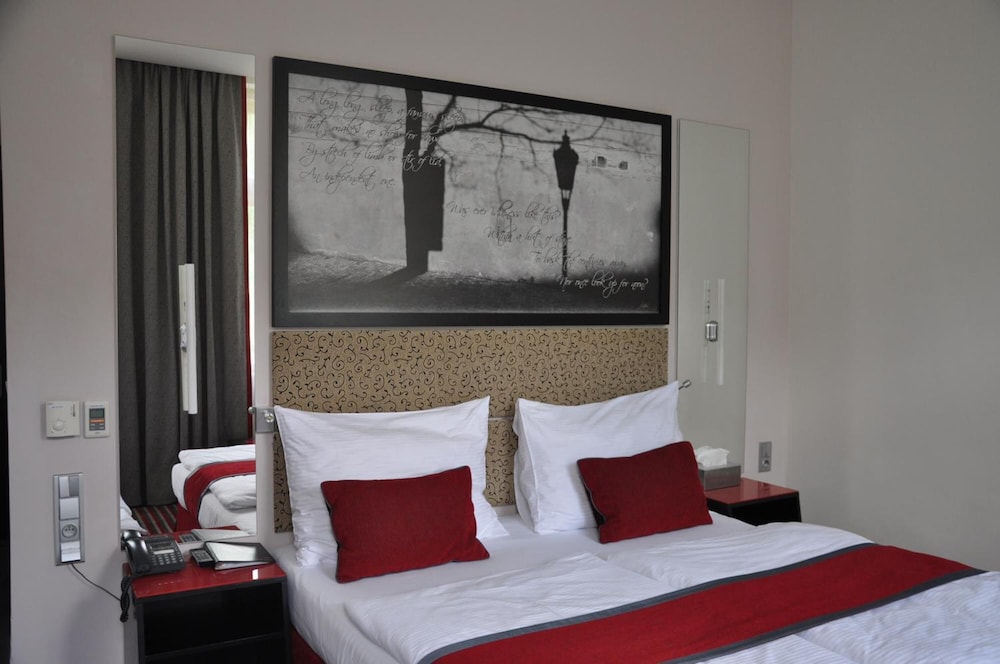 Red and Blue Design Hotel Prague — Hotel rooms in Prague, Prague