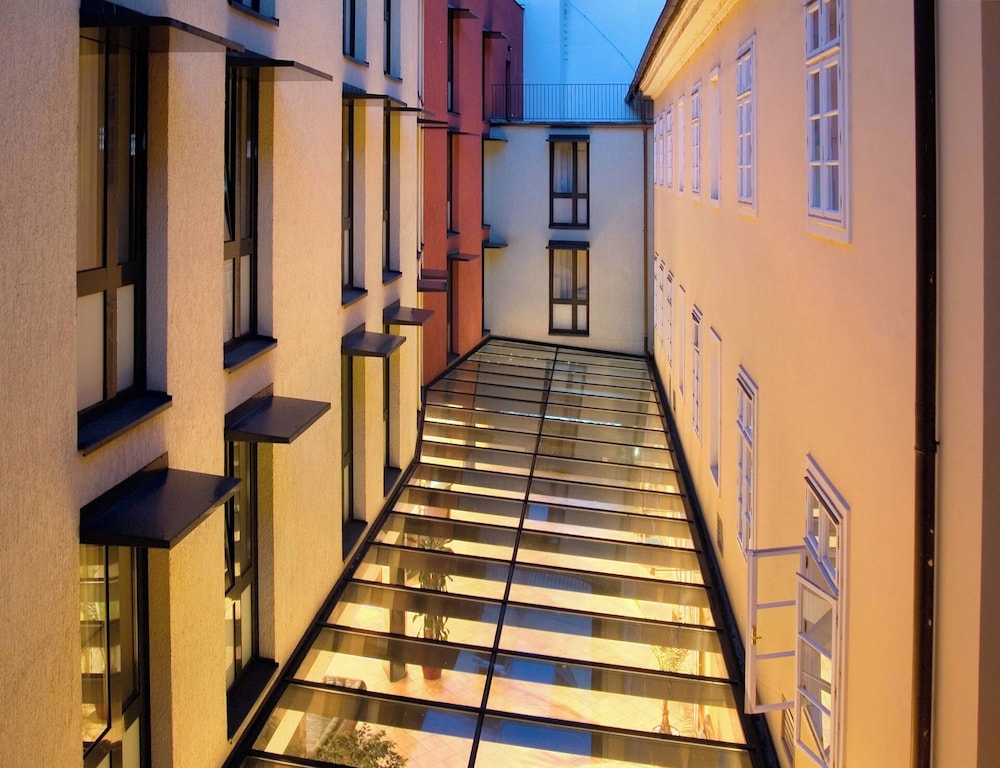 Hotel Roma Prague — Hotel building in Prague, Prague