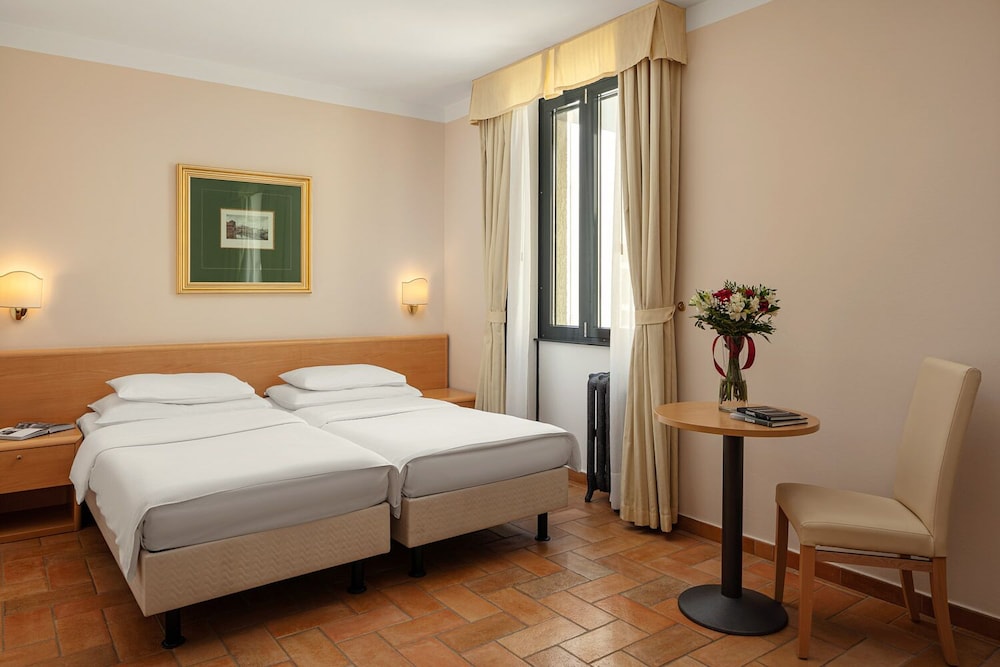 Hotel Roma Prague — Hotel rooms in Prague, Prague