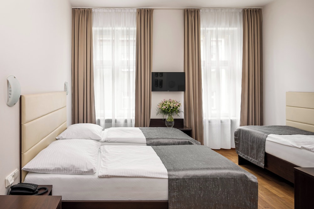 Hotel Unique - zdjęcie 4