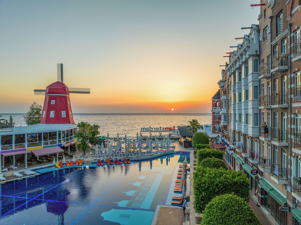 Orange County Kemer — Main photo in Kemer