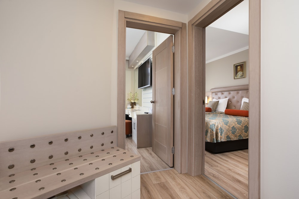 Orange County Kemer — Hotel rooms in Kemer