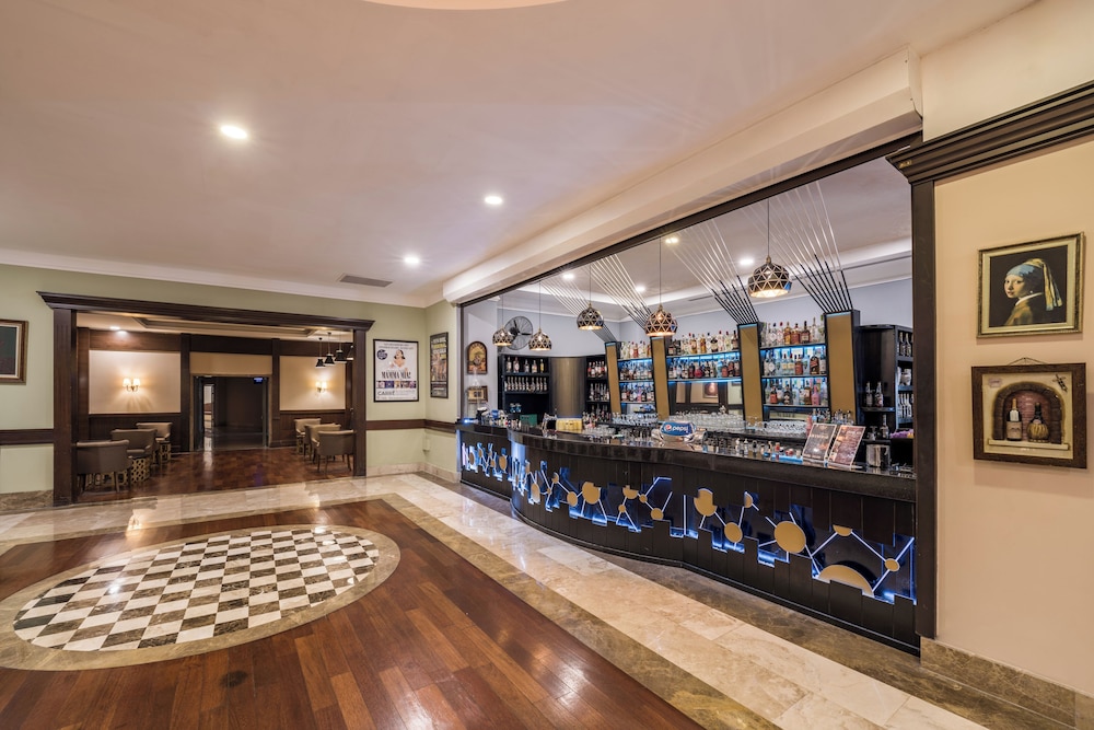 Orange County Kemer — Restaurant & bars in Kemer