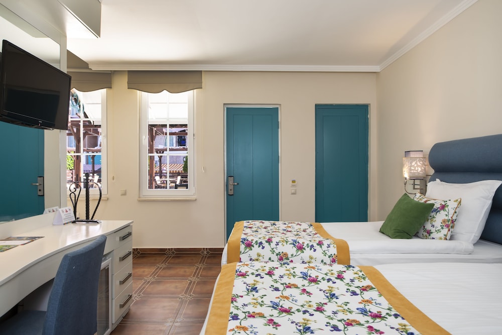 Orange County Kemer — Hotel rooms in Kemer