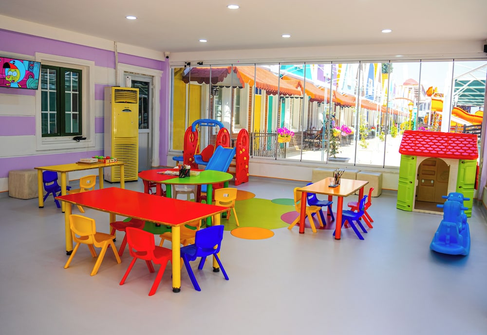 Orange County Kemer — Attractions for children in Kemer
