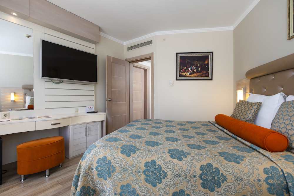 Orange County Kemer — Hotel rooms in Kemer