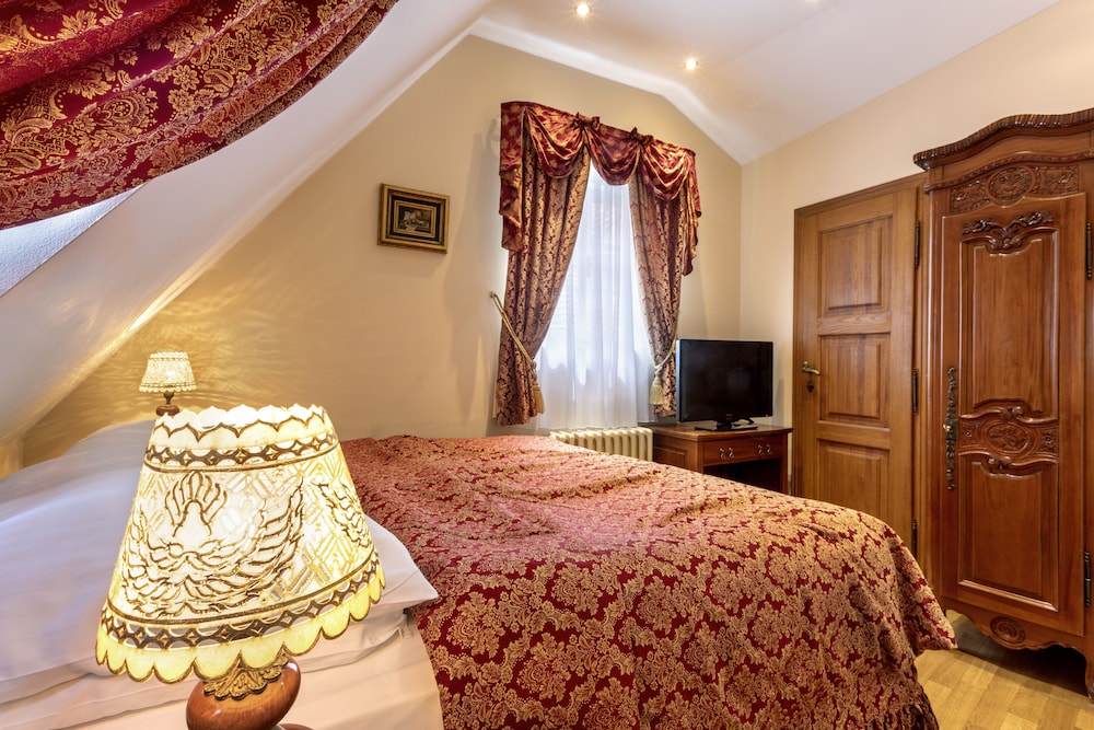 Hotel U Prince Prague by BHG — Hotel rooms in Prague, Prague