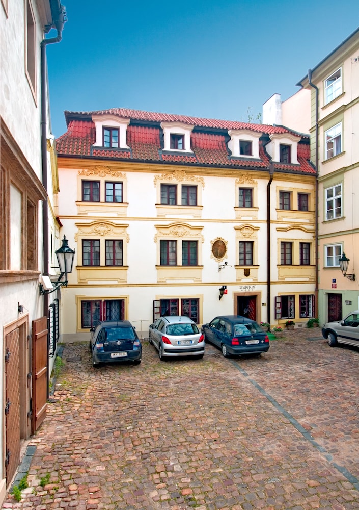 Waldstein Hotel - zdjęcie 2