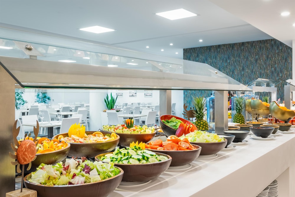 ALEGRIA Mariner - Adults Only — Restaurant & bars in Lloret de Mar, Catalonia