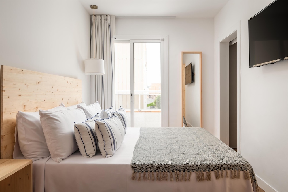 ALEGRIA Mariner - Adults Only — Hotel rooms in Lloret de Mar, Catalonia