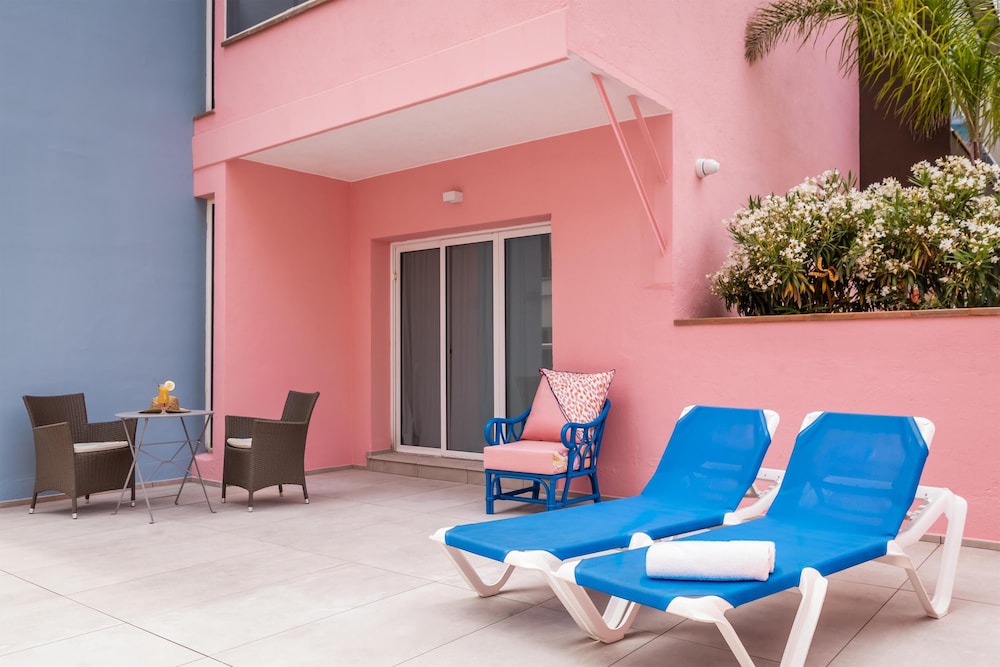 ALEGRIA Mariner - Adults Only — Hotel building in Lloret de Mar, Catalonia