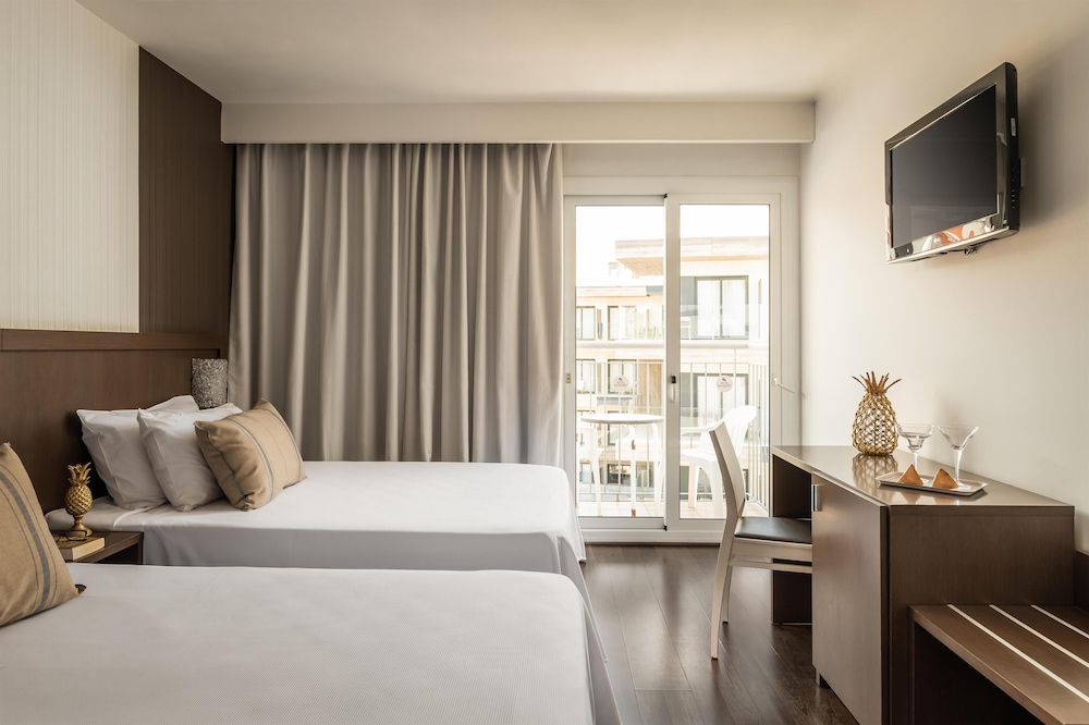 ALEGRIA Mariner - Adults Only — Hotel rooms in Lloret de Mar, Catalonia