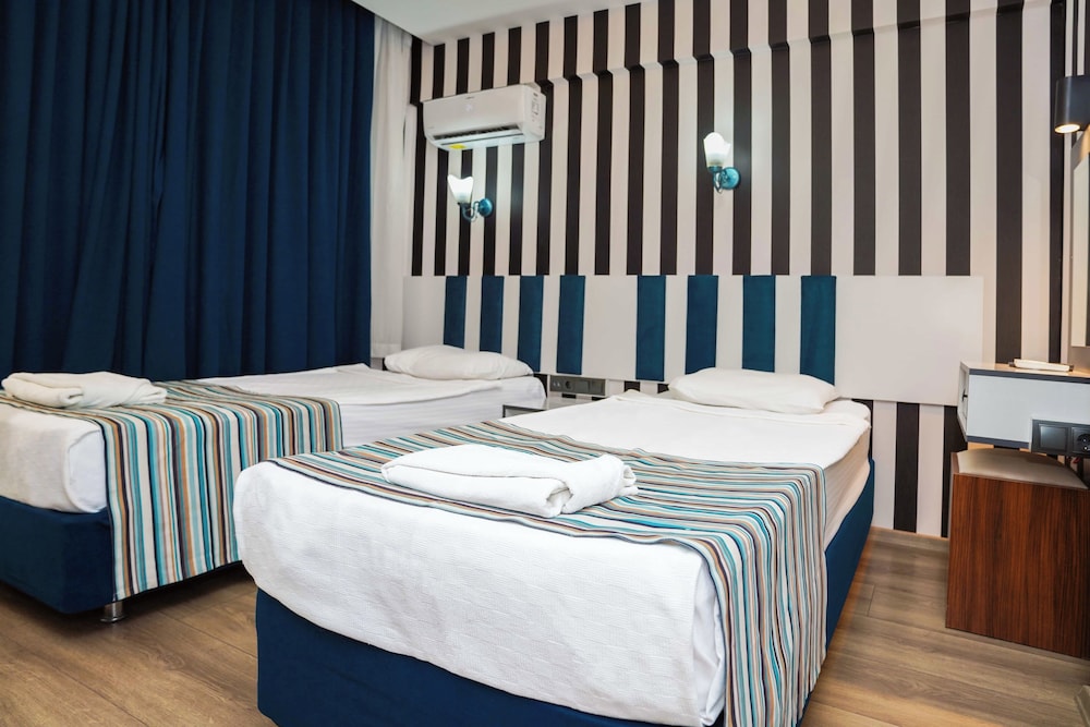 Miss Cleopatra Hotel — Hotel rooms in Alanya