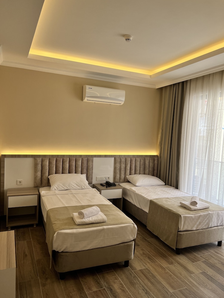 Miss Cleopatra Hotel — Hotel rooms in Alanya
