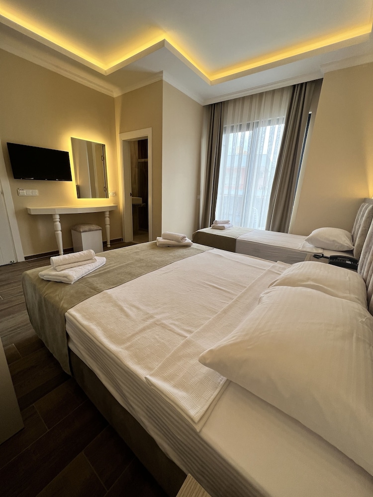 Miss Cleopatra Hotel — Hotel rooms in Alanya