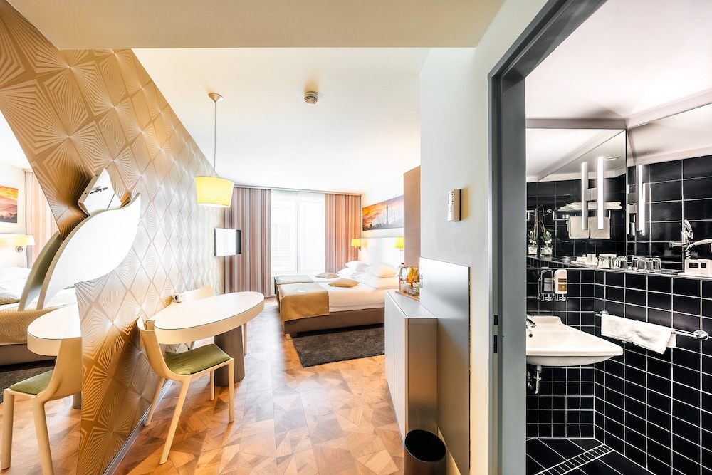 Grandium Hotel Prague — Hotel rooms in Prague, Prague