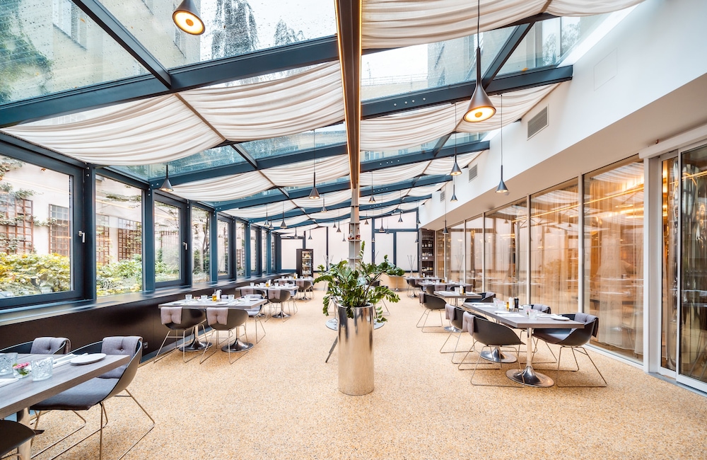 Grandium Hotel Prague — Restaurant & bars in Prague, Prague