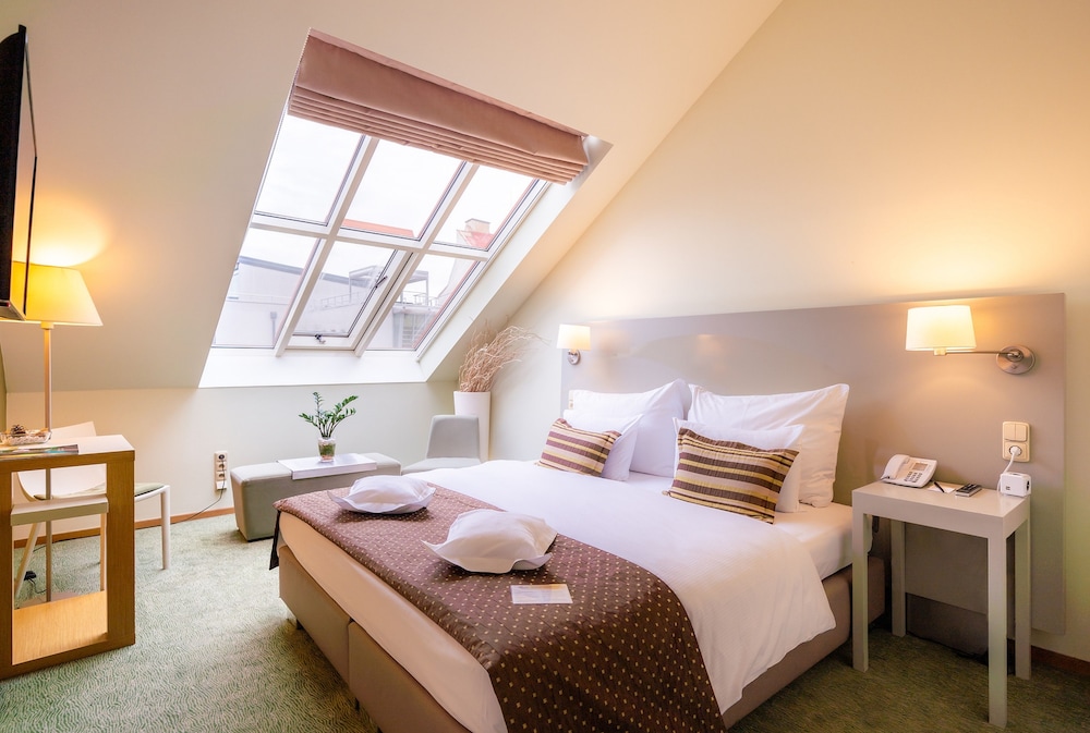 Grandium Hotel Prague — Hotel rooms in Prague, Prague