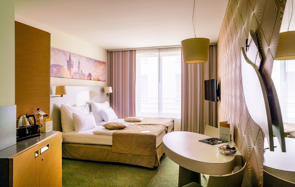Grandium Hotel Prague — Hotel rooms in Prague, Prague