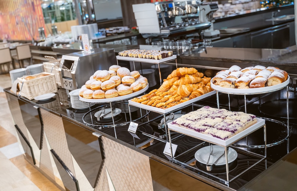 Grandium Hotel Prague — Restaurant & bars in Prague, Prague