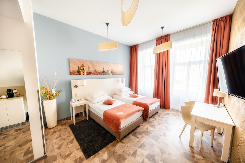 Grandium Hotel Prague — Hotel rooms in Prague, Prague