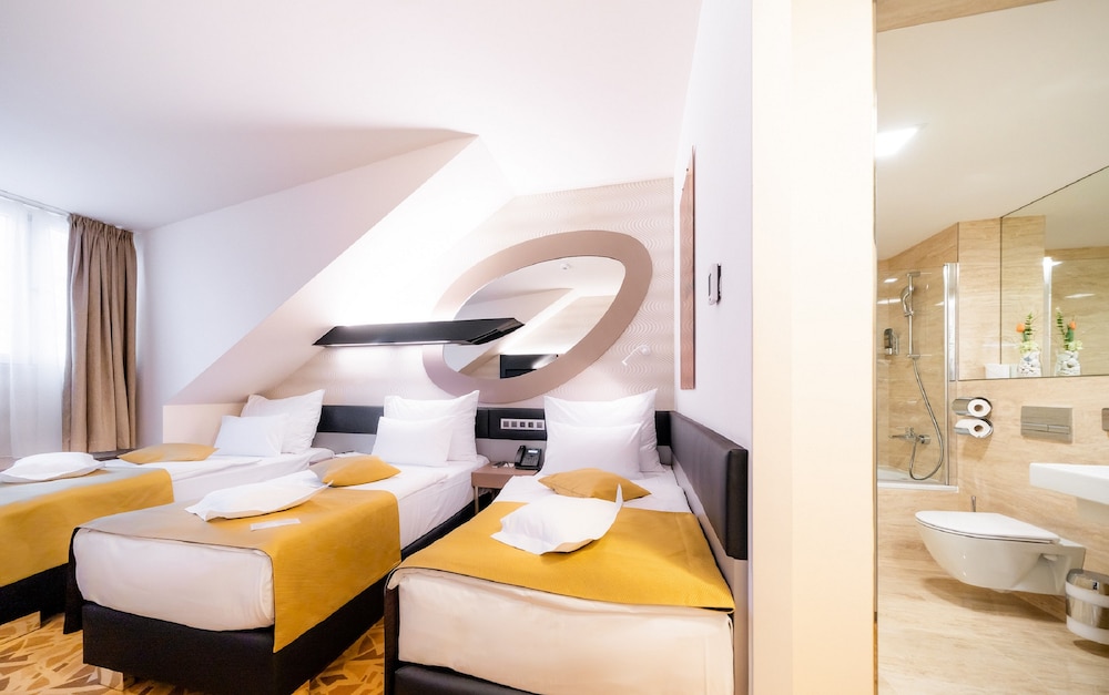 Grandium Hotel Prague — Hotel rooms in Prague, Prague