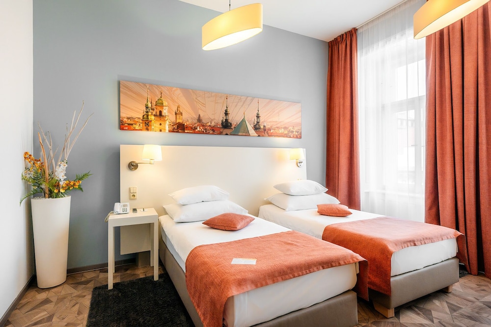 Grandium Hotel Prague — Hotel rooms in Prague, Prague