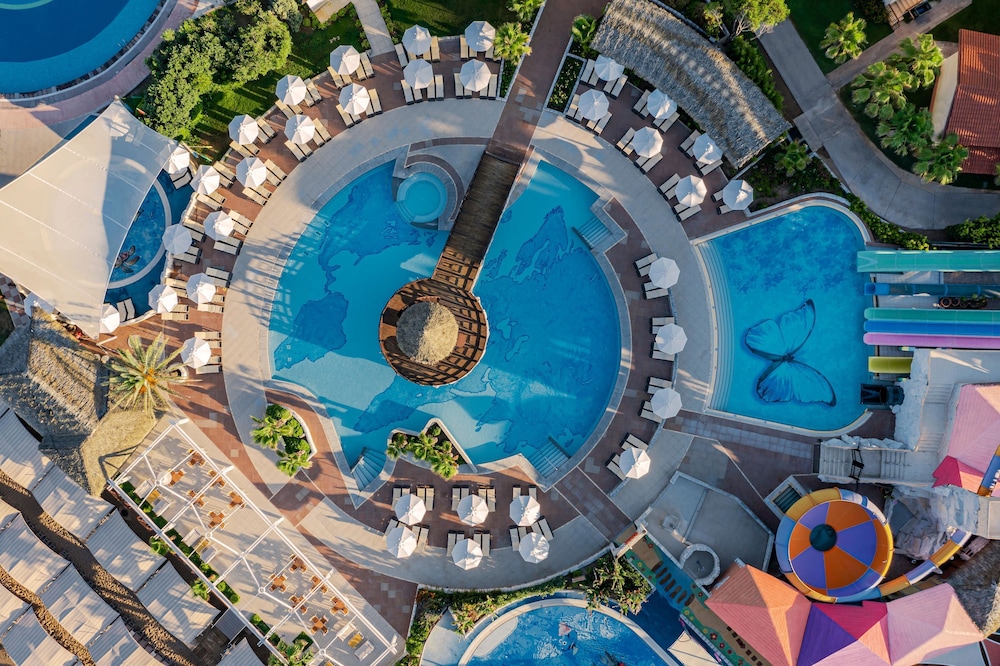 Papillon Belvil Holiday Village - All Inclusive — Pool in Belek