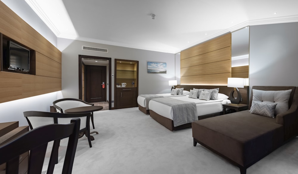 Papillon Belvil Holiday Village - All Inclusive — Rooms in Belek