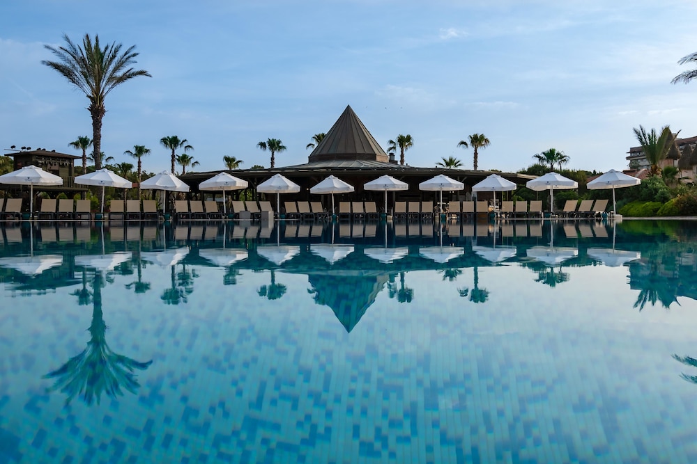 Papillon Belvil Holiday Village - All Inclusive — Pool in Belek