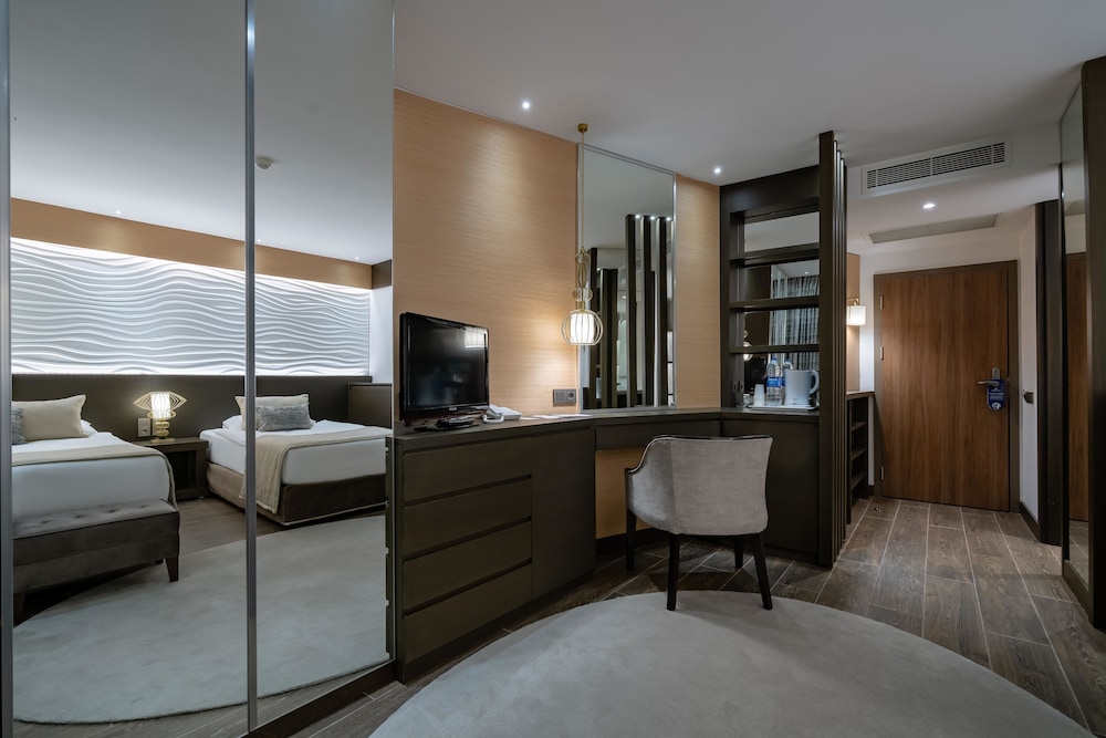 Papillon Belvil Holiday Village - All Inclusive — Rooms in Belek