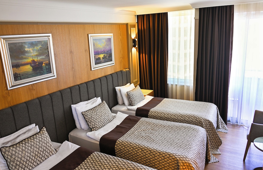 Porto Bello Hotel Resort & Spa — Hotel rooms in Antalya