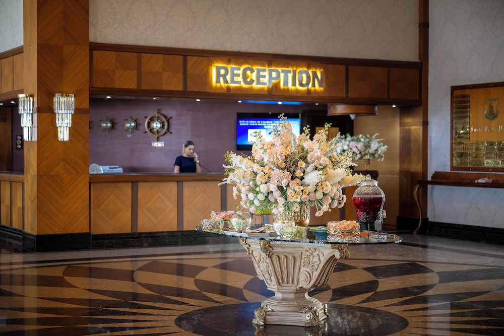 Porto Bello Hotel Resort & Spa — Hotel building in Antalya