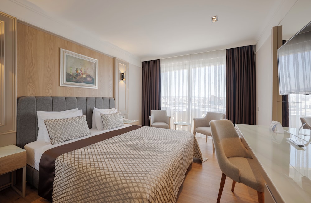 Porto Bello Hotel Resort & Spa — Hotel rooms in Antalya