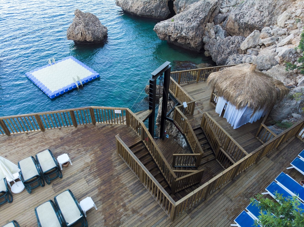 Ramada Plaza by Wyndham Antalya — Sports & recreation in Antalya