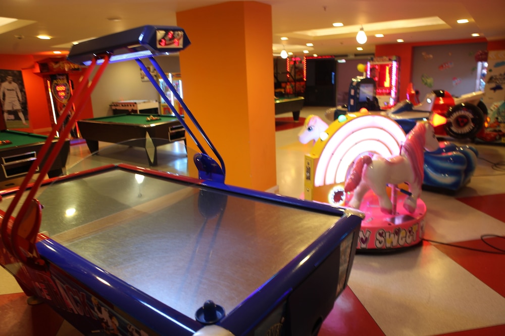 Ramada Plaza by Wyndham Antalya — Attractions for children in Antalya