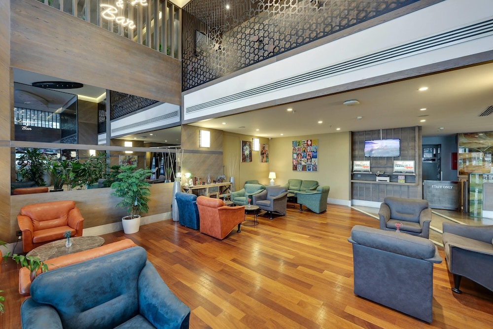 Ramada by Wyndham Istanbul Old City — Restaurant & bars in Istanbul, Istanbul
