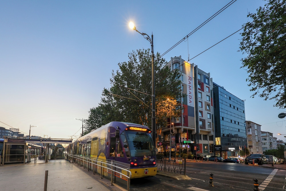 Ramada by Wyndham Istanbul Old City — Attractions in the area in Istanbul, Istanbul