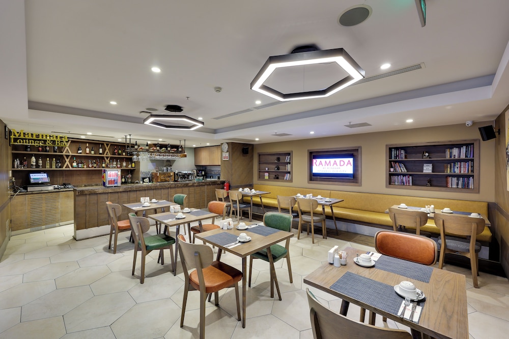 Ramada by Wyndham Istanbul Old City — Restaurant & bars in Istanbul, Istanbul