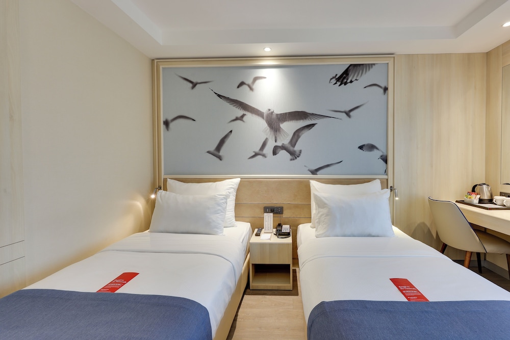 Ramada by Wyndham Istanbul Old City — Hotel rooms in Istanbul, Istanbul