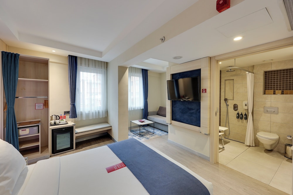 Ramada by Wyndham Istanbul Old City — Hotel rooms in Istanbul, Istanbul