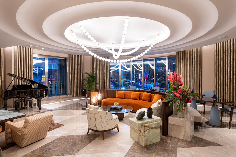 Ramada Plaza by Wyndham Istanbul City Center Adults Only — Restaurant & bars in Istanbul, Istanbul