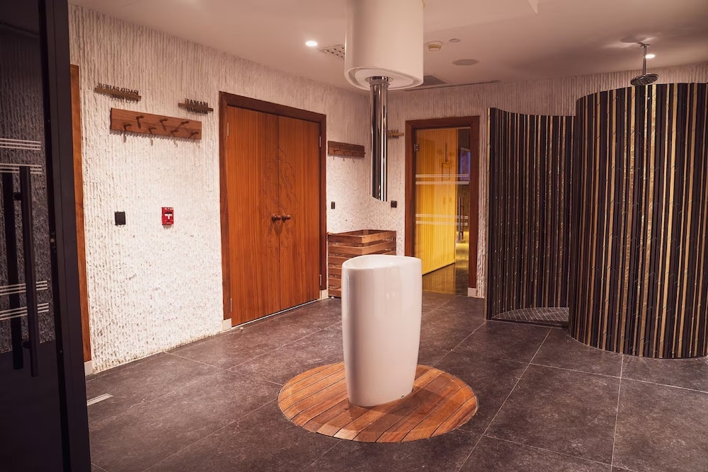 Ramada Plaza by Wyndham Istanbul City Center Adults Only — Spa in Istanbul, Istanbul