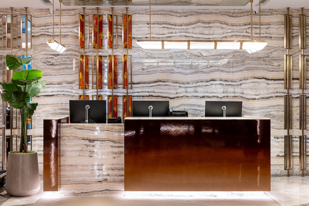 Ramada Plaza by Wyndham Istanbul City Center Adults Only — Hotel building in Istanbul, Istanbul