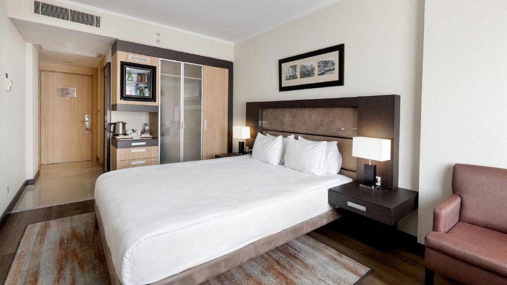 Ramada Plaza by Wyndham Istanbul City Center Adults Only — Hotel rooms in Istanbul, Istanbul