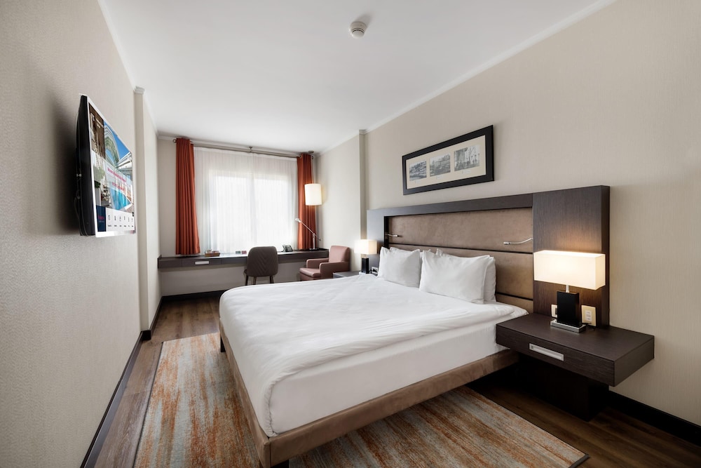 Ramada Plaza by Wyndham Istanbul City Center Adults Only — Hotel rooms in Istanbul, Istanbul