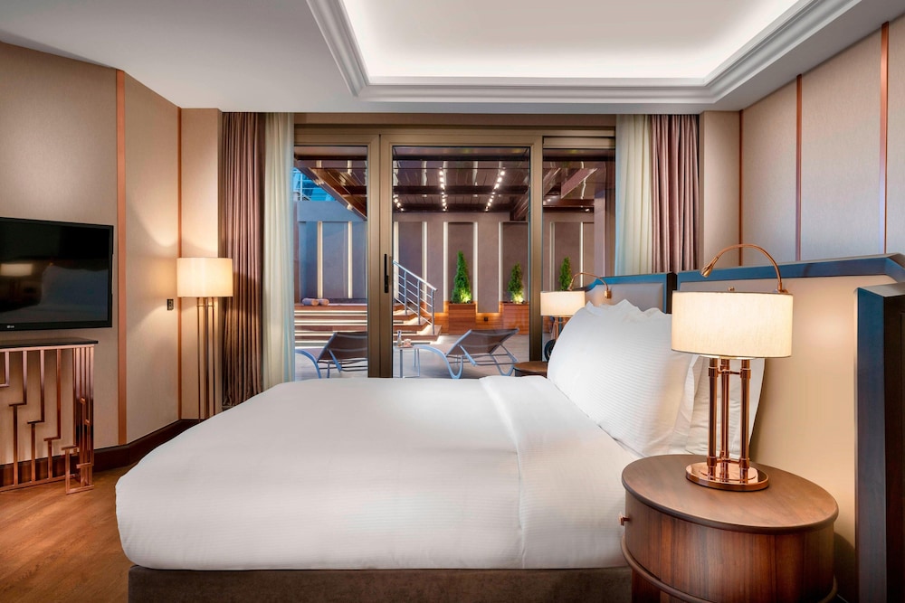 The Ritz-Carlton, Istanbul — Hotel rooms in Istanbul, Istanbul