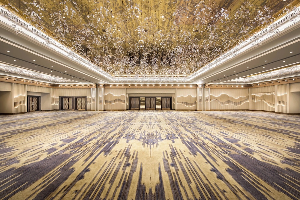 The Ritz-Carlton, Istanbul — Hotel building in Istanbul, Istanbul